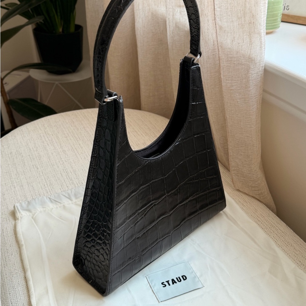 STAUD Rey Bag - Black Croc-Embossed Shoulder Bag - Picture 5 of 16